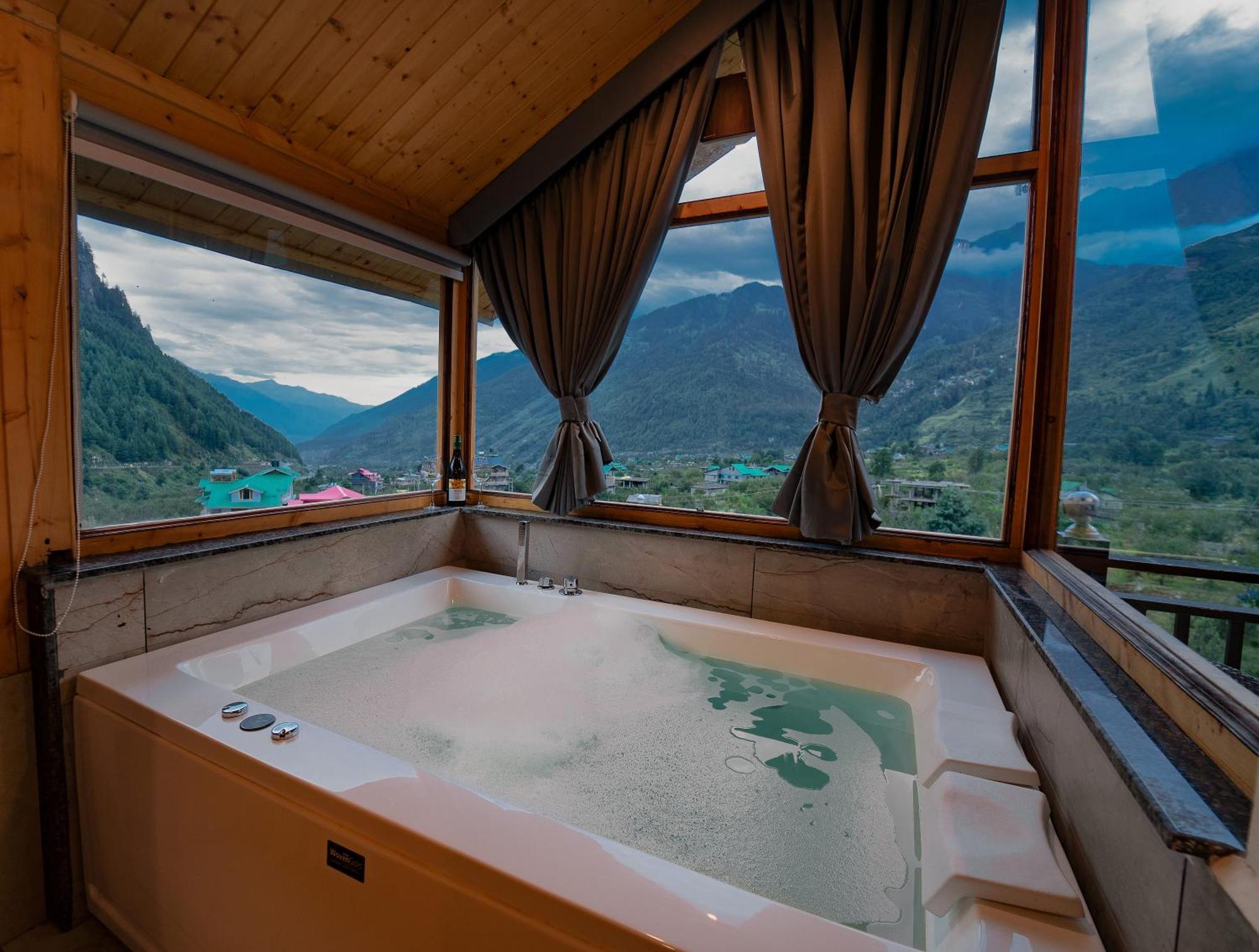 Nazaara - A Luxe Retreat Hotel Manāli Buitenkant foto