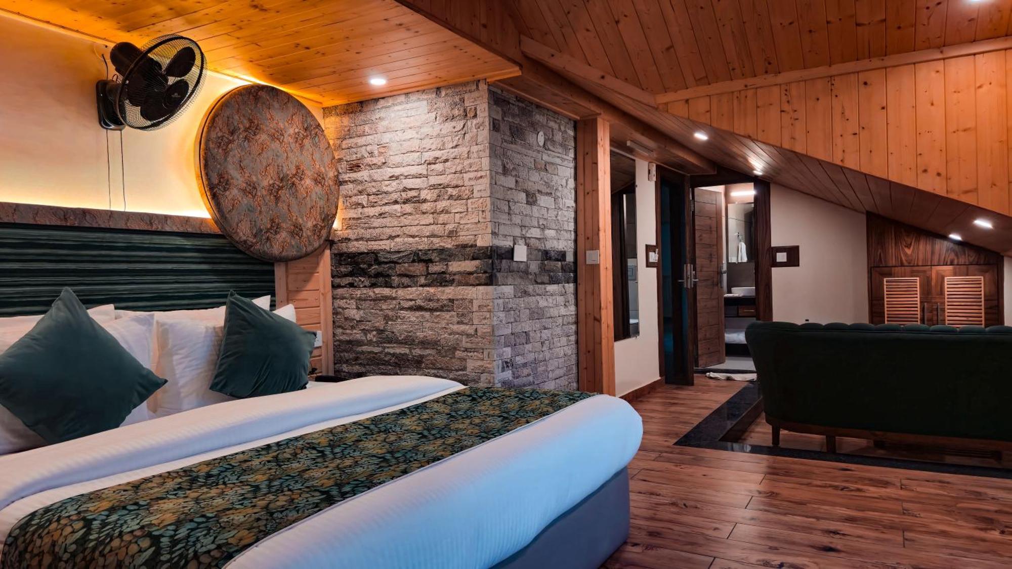 Nazaara - A Luxe Retreat Hotel Manāli Buitenkant foto