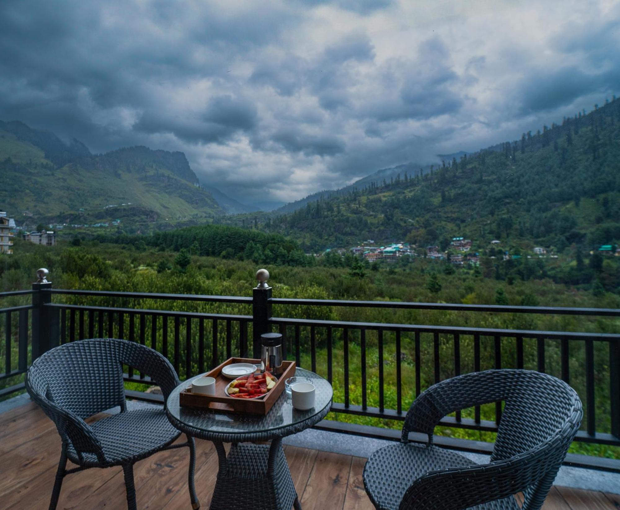 Nazaara - A Luxe Retreat Hotel Manāli Buitenkant foto