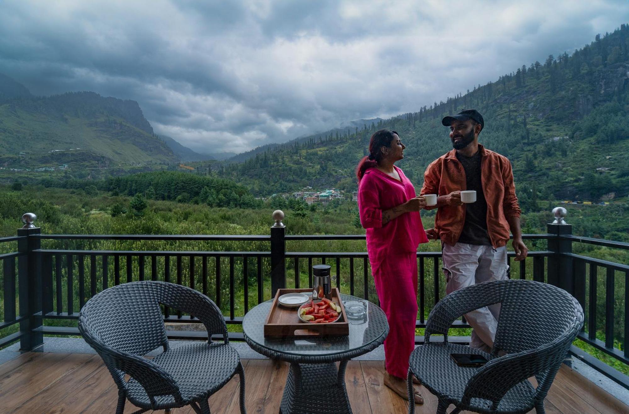 Nazaara - A Luxe Retreat Hotel Manāli Buitenkant foto